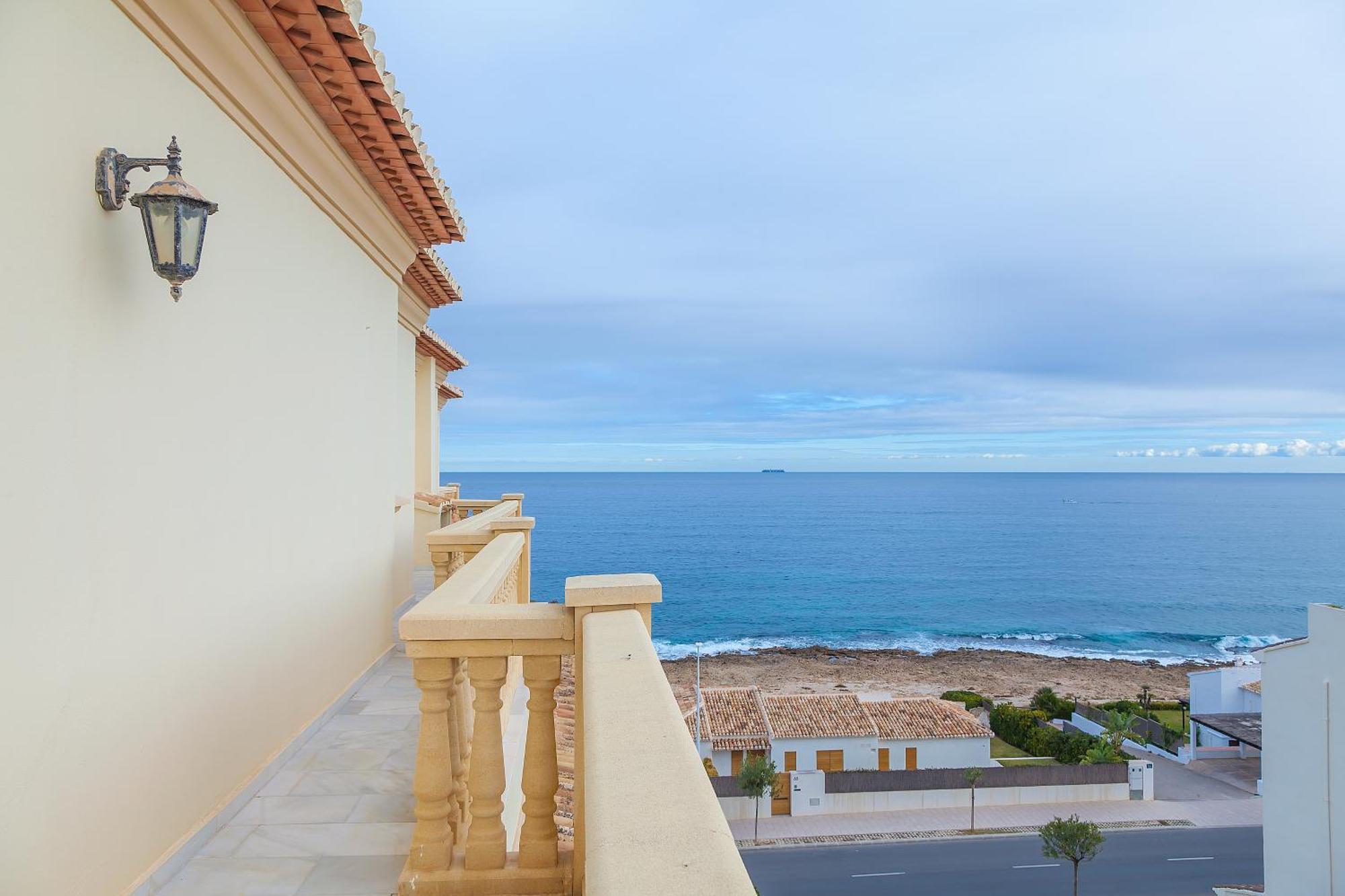 Mar-Beach Front Apartment In Jávea Extérieur photo
